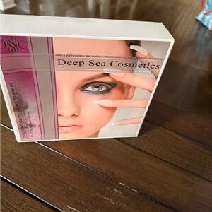 Deep Sea Cosmetics Platinum New Edition Nail Kit Treatment  Set New